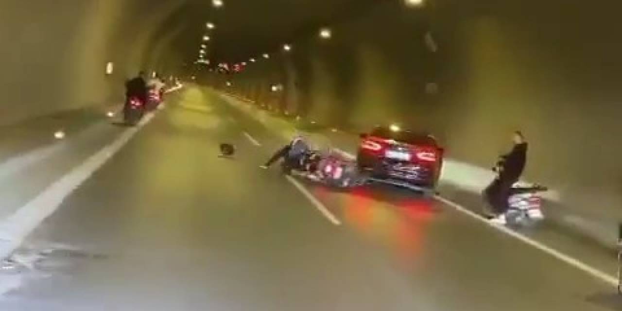 Üsküdar’da Motosikletli Asker Eğlencesi Kaza İle Sonlandı
