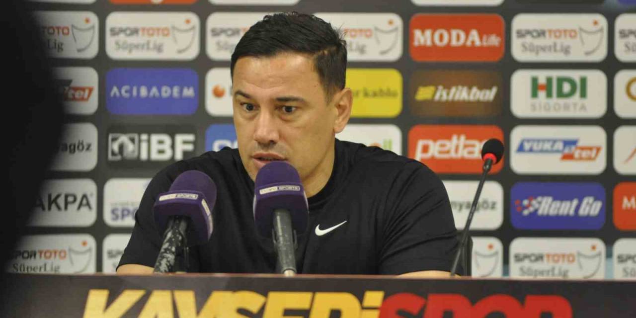 Çağdaş Atan: "gemiyi Sağ Salim Karaya Yanaştırdık"