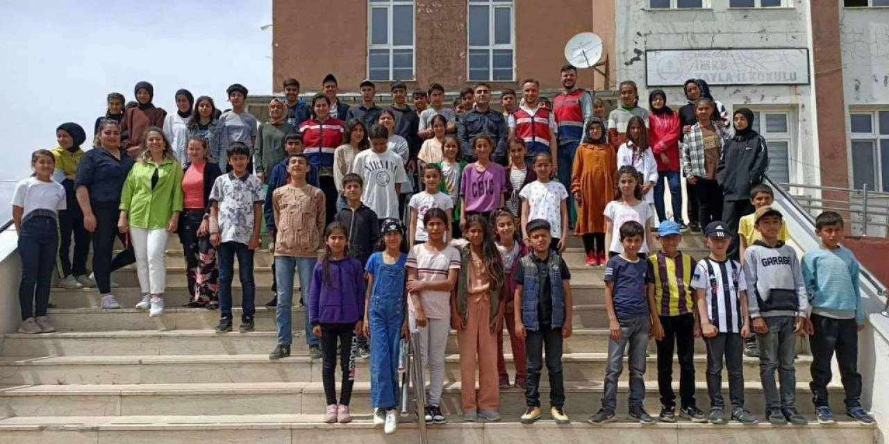 Bingöl’de Öğrenciler Siber Suçlarla Mücadele Konusunda Bilgilendirildi