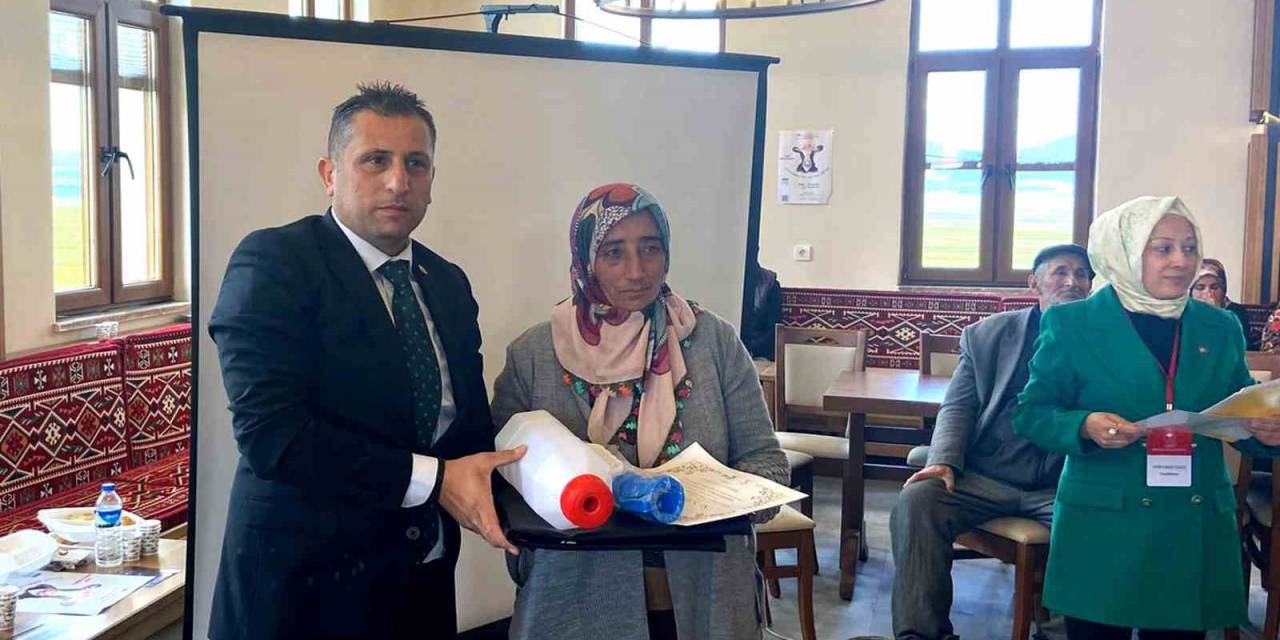 Kadın Çiftçilere "uygulamalı Süt Hijyeni Eğitimi" Verildi