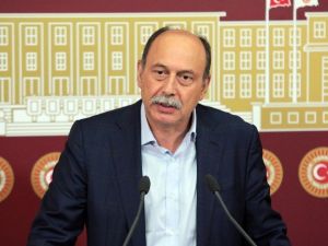 Hdp’li Levent Tüzel Bakanlık Teklifini Reddetti