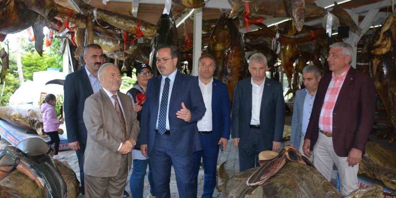 Ak Parti Milletvekili Dalkılıç, Türkiye Deniz Canlıları Müzesi’nde