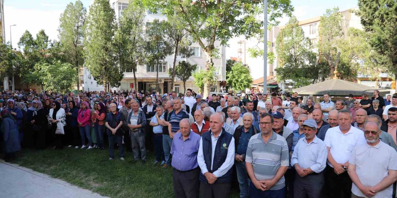 Hayrabolu’da Hacı Adayları Kutsal Topraklara Uğurlandı