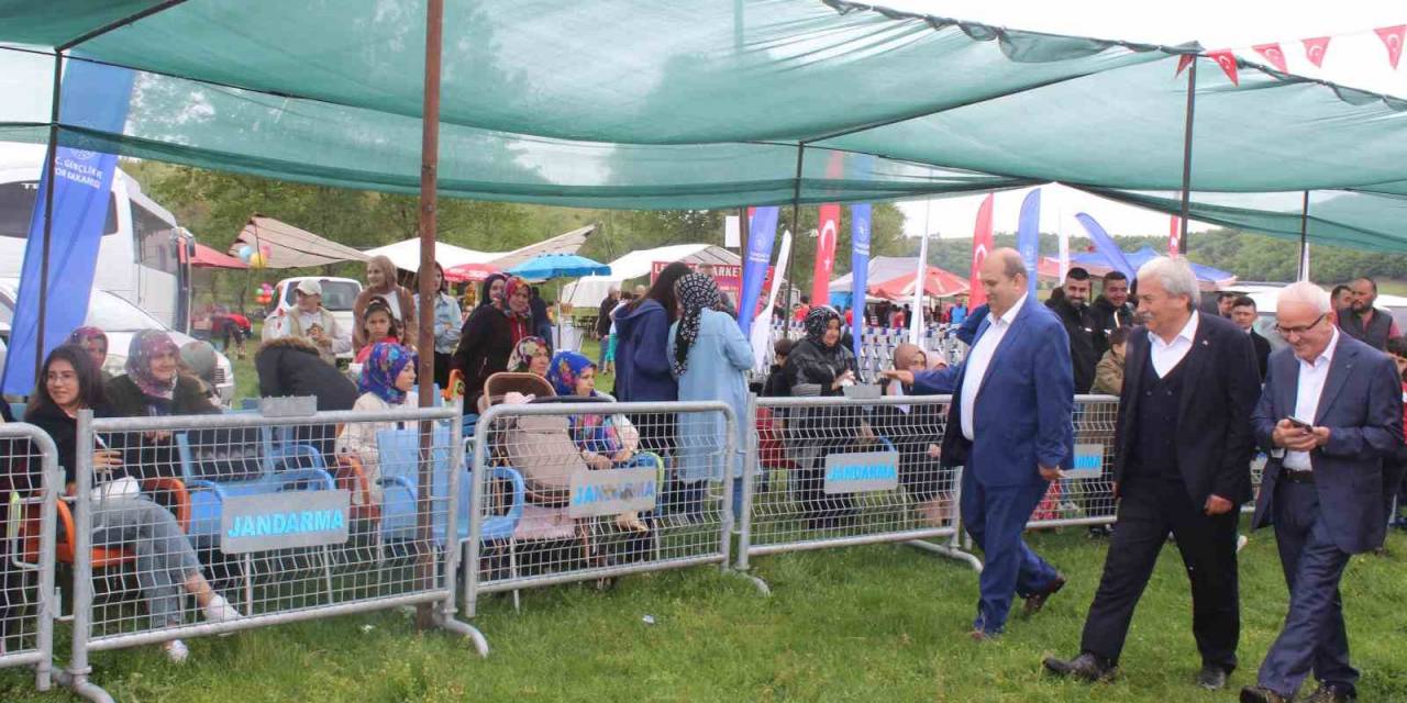 Osmaneli’de Oğulpaşa Köyü Yayla Şenlikleri Yapıldı
