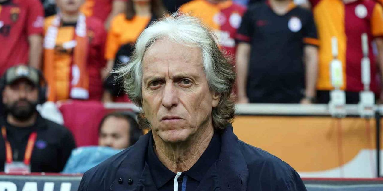 Jorge Jesus’tan Derbide Tek Değişiklik