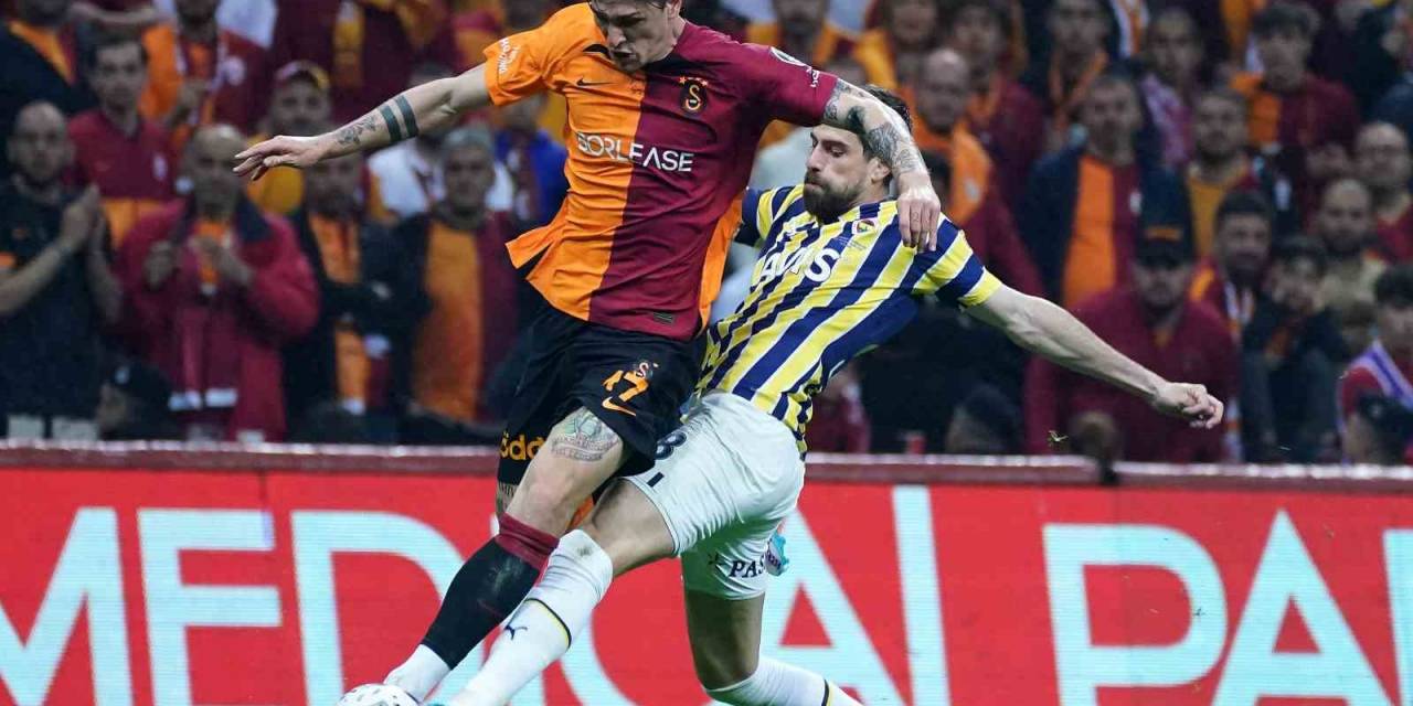 Luan Peres, Derbide Kırmızı Kart Gördü