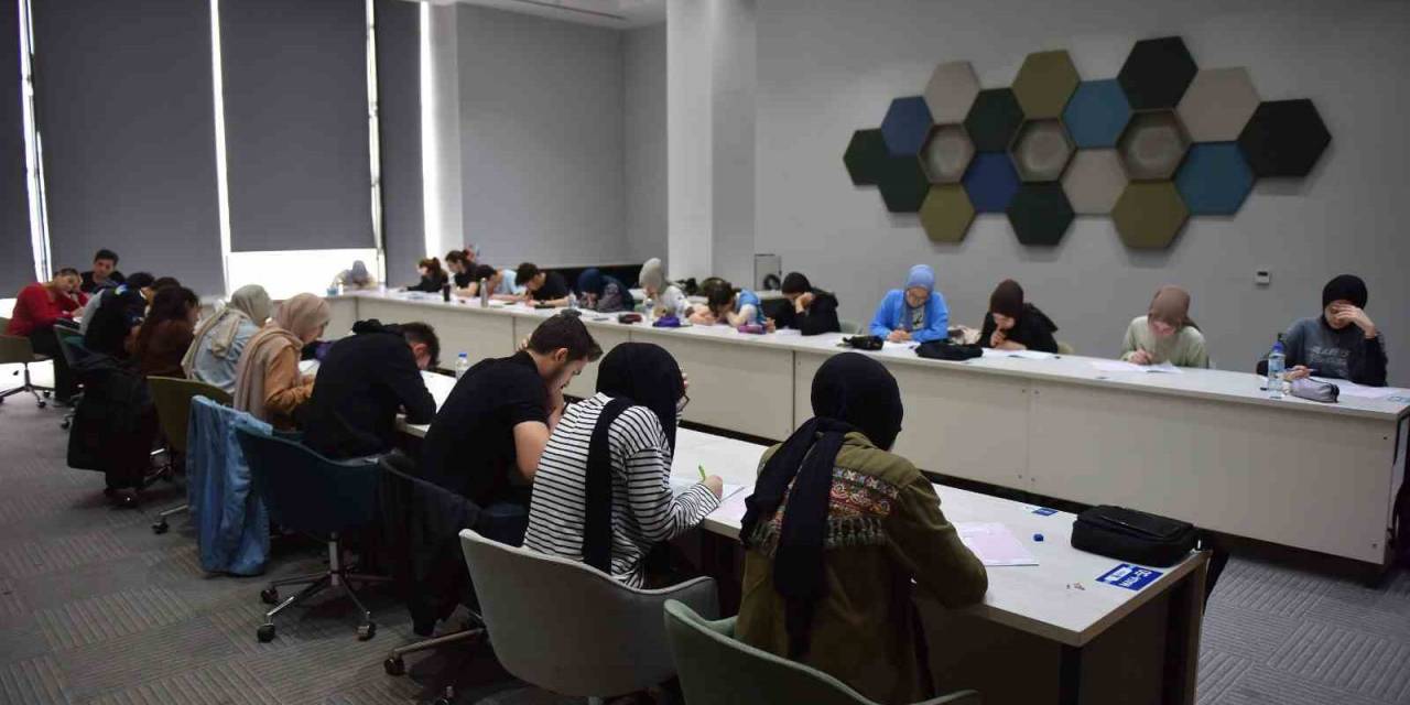 Yıldırım’dan Öğrencilere Yks Provası