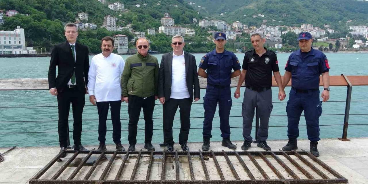 Dünya Çevre Günü’nde Dalgıçlar Denizden Atık Çıkarttı