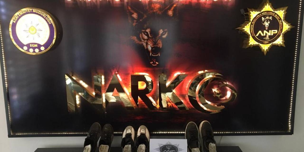 Ağrı’da İran Uyruklu Şahısların Ayakkabılarında Esrar Ele Geçirildi