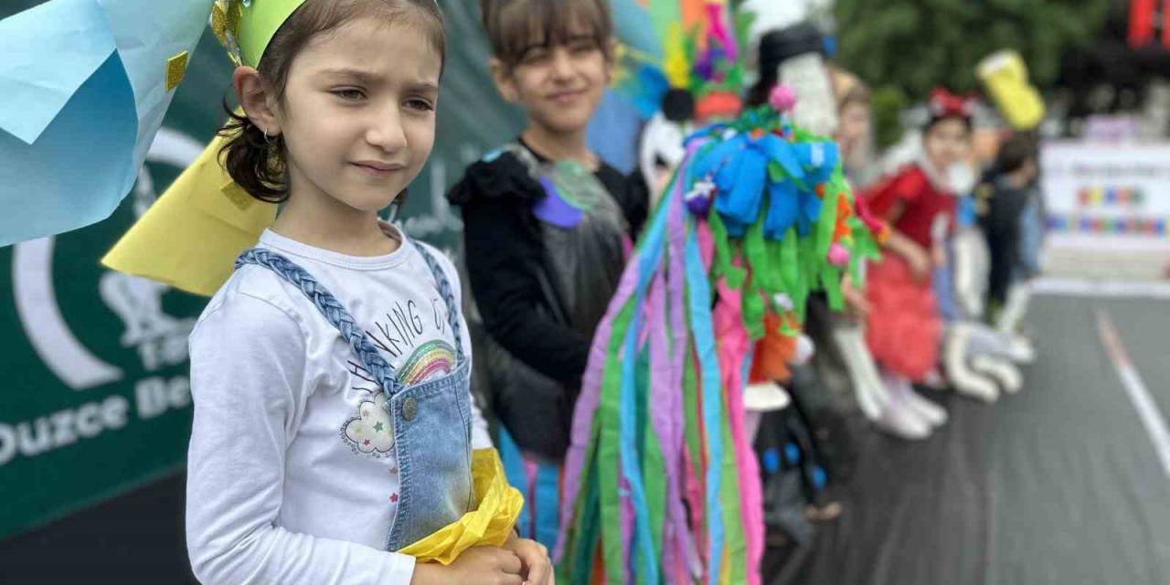 Geri Dönüşüm Sergisi Büyük İlgi Gördü