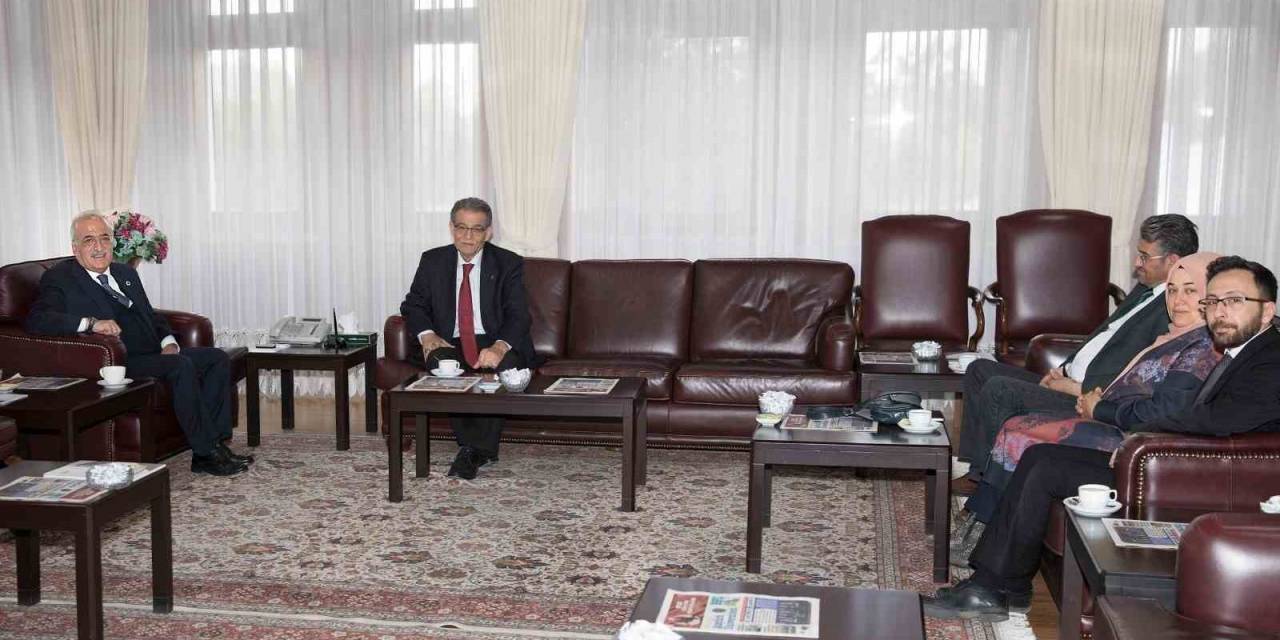 Tarım Ve Köy İşleri Eski Bakanı Güçlü’den Rektör Çomaklı’ya Ziyaret