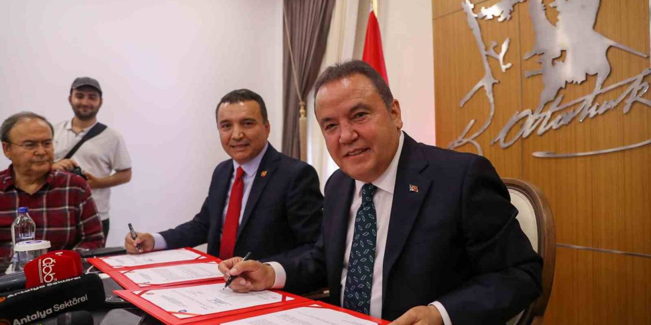 Büyükşehir Belediyesi İle Agc Arasında Sosyal Tesis Projesi Protokolü