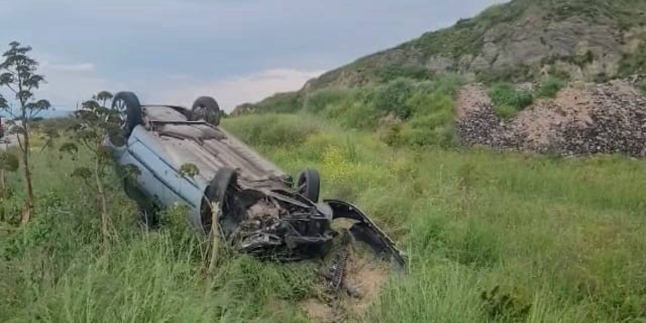 Erdek’te Trafik Kazasında Araç Takla Attı, Sürücü Yaralandı