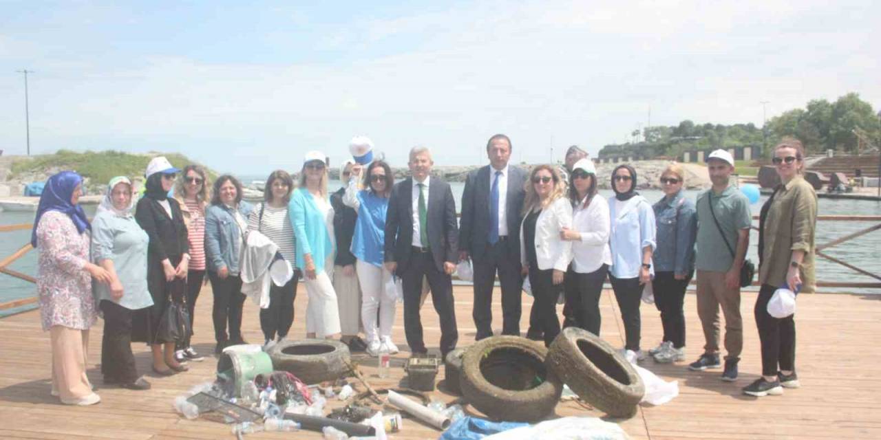 Trabzon’da Çevre Günü’nde Dip Temizliği Yapıldı