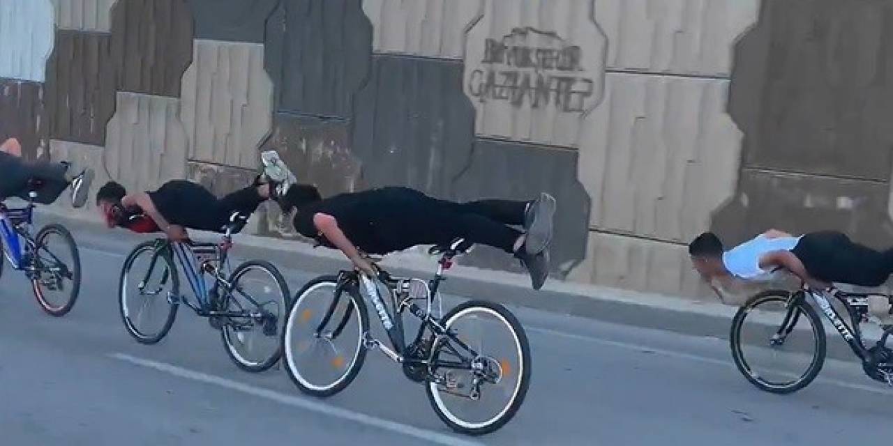 Motosiklet Ve Bisiklet Sürücüleri Yürekleri Ağza Getirdi