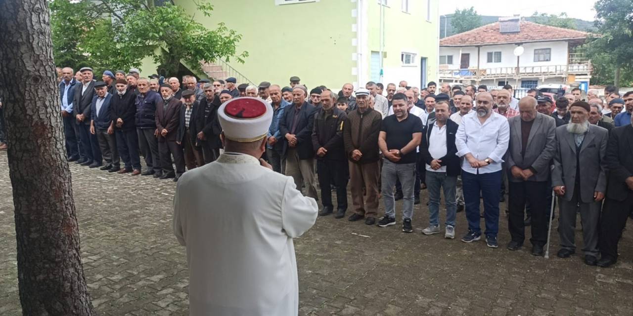 Evci’de Geleneksel Şükür Duası Yapıldı