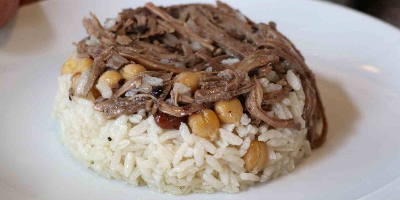 Bin Yıllık Pilav Damak Çatlatıyor