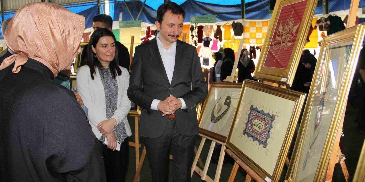 Solhan’da El Emeği Göz Nuru Ürünler Sergilendi