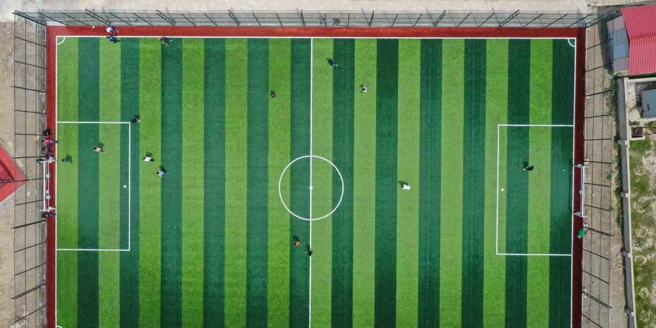 Van Büyükşehir Belediyesi 11 İlçeye 11 Spor Kompleksi Yaptı