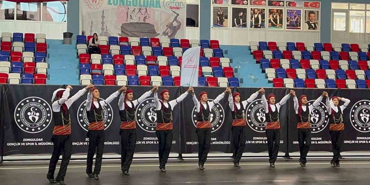 Halk Oyunları Türkiye Şampiyonası Başladı