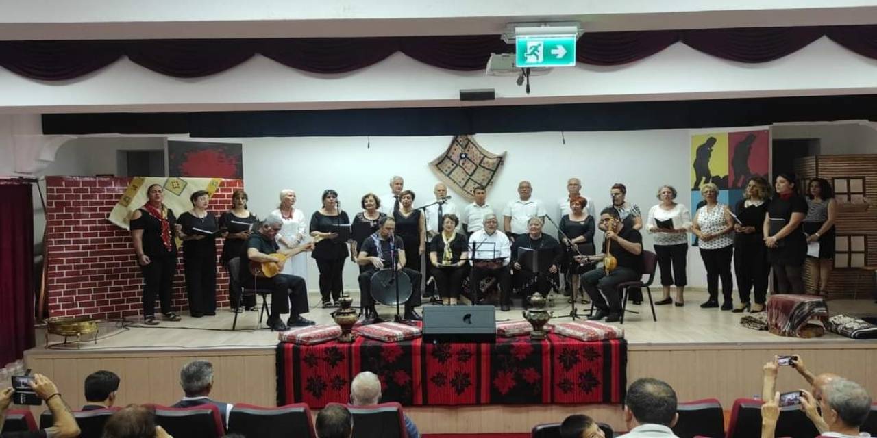 Köyceğiz’de Türk Halk Müziği Korosu Mest Etti