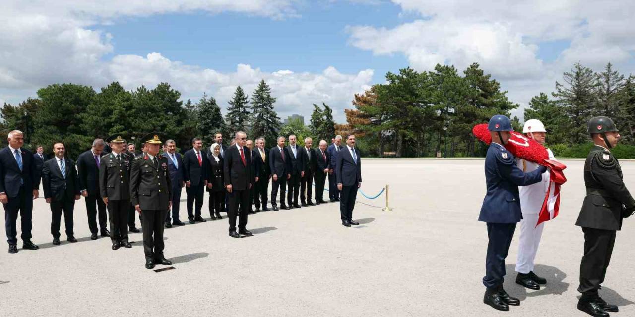 Cumhurbaşkanlığı Kabinesi Anıtkabir’de