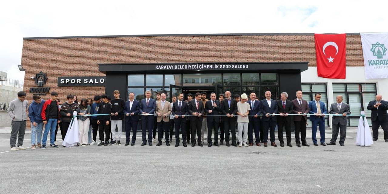 Karatay Çimenlik Kapalı Spor Salonu Hizmete Açıldı