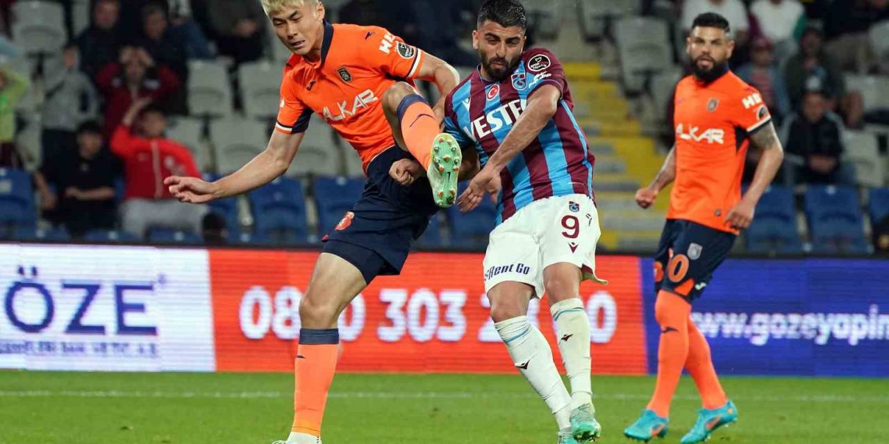 Spor Toto Süper Lig: Medipol Başakşehir: 3 - Trabzonspor: 1 (maç Sonucu)