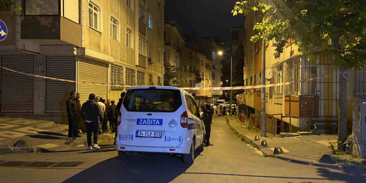 Bağcılar’da Temeli Kazılan İnşaatta Toprak Kayması: Tedbir Amacıyla 6 Katlı Bina Boşaltıldı