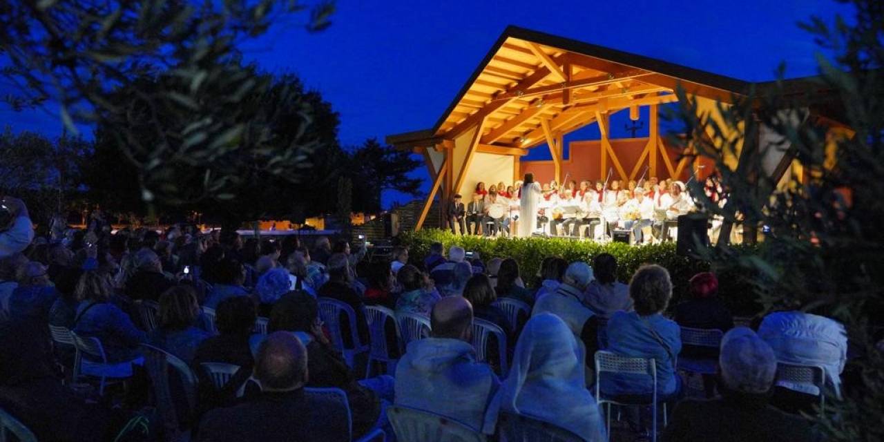 Ayvalık 9. Aıma Müzik Festivali Başlıyor