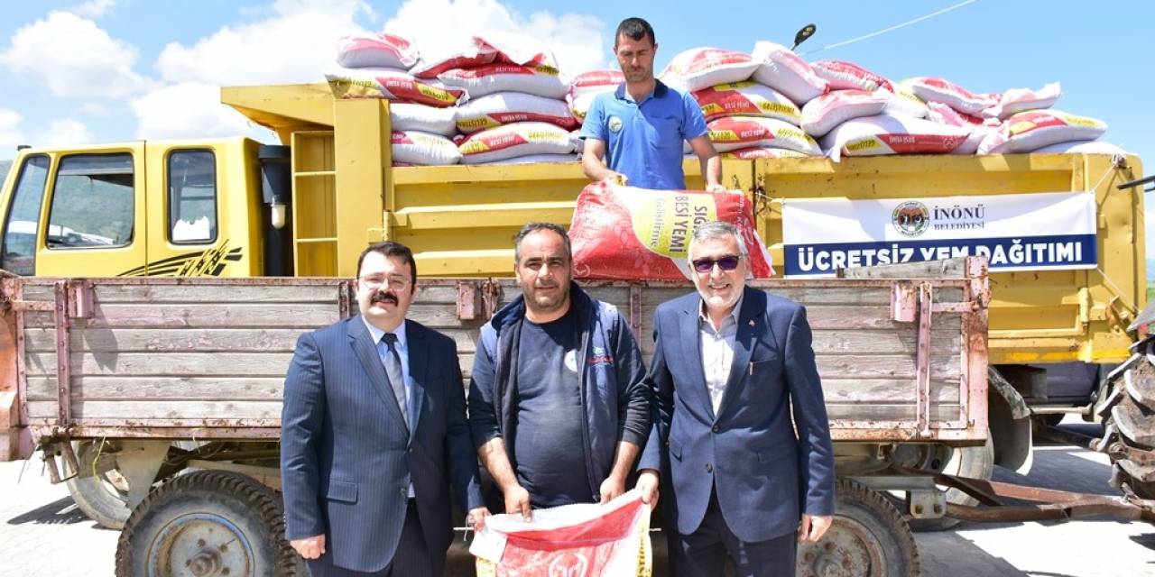 İnönü Belediyesi’nden Manda Üreticilerine Ücretsiz Yem Desteği