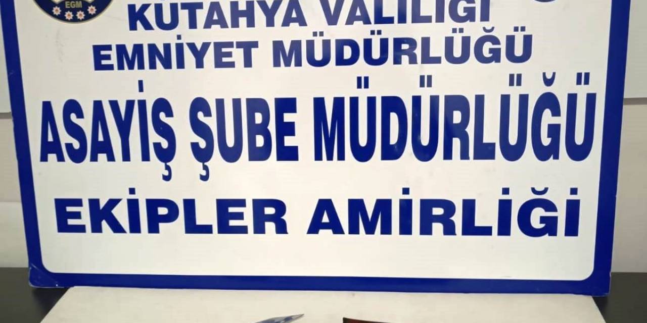 Kütahya’da Polisin Dur İhtarına Uymayarak Kaçan Araçta Uyuşturucu Ele Geçirildi