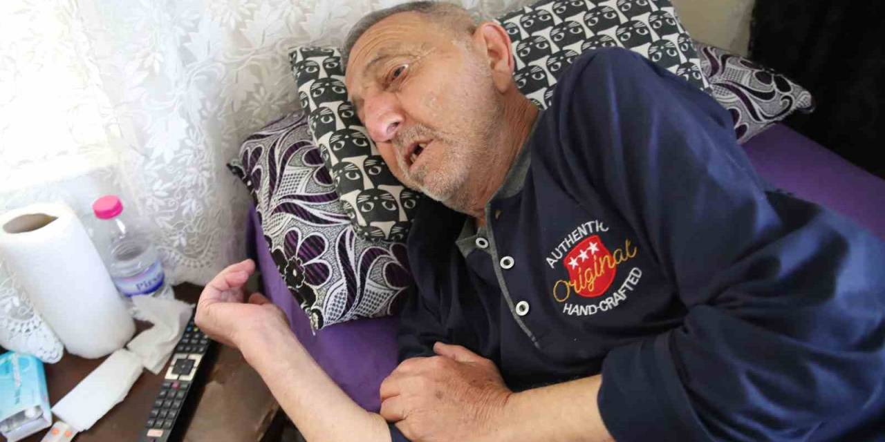 ’ay Lav Yu’ Filmi Gerçek Oldu, 74 Yıldır Kimliksiz Yaşıyor