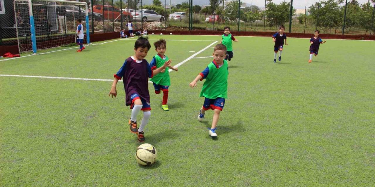 Futbolun Yıldızları Altyapıdan Yetişiyor