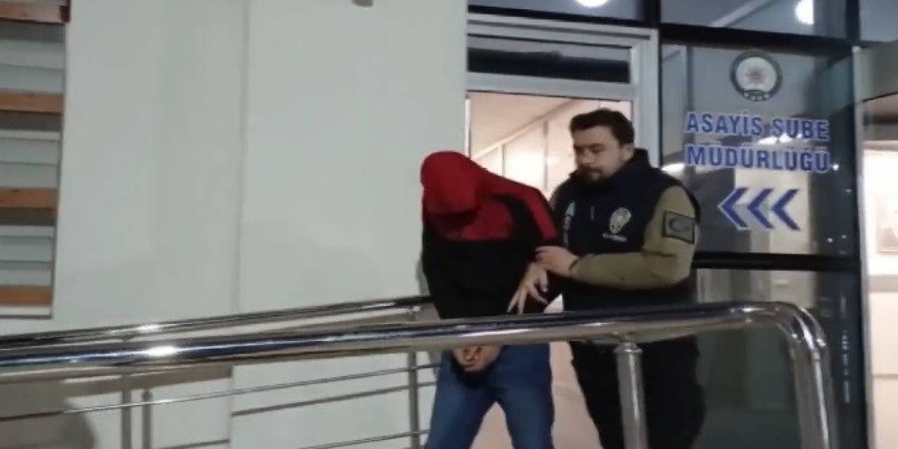 Boya Yaptıkları Daireleri İlan Sitelerine Kiralık Diye Koyup Kaparo Almışlar
