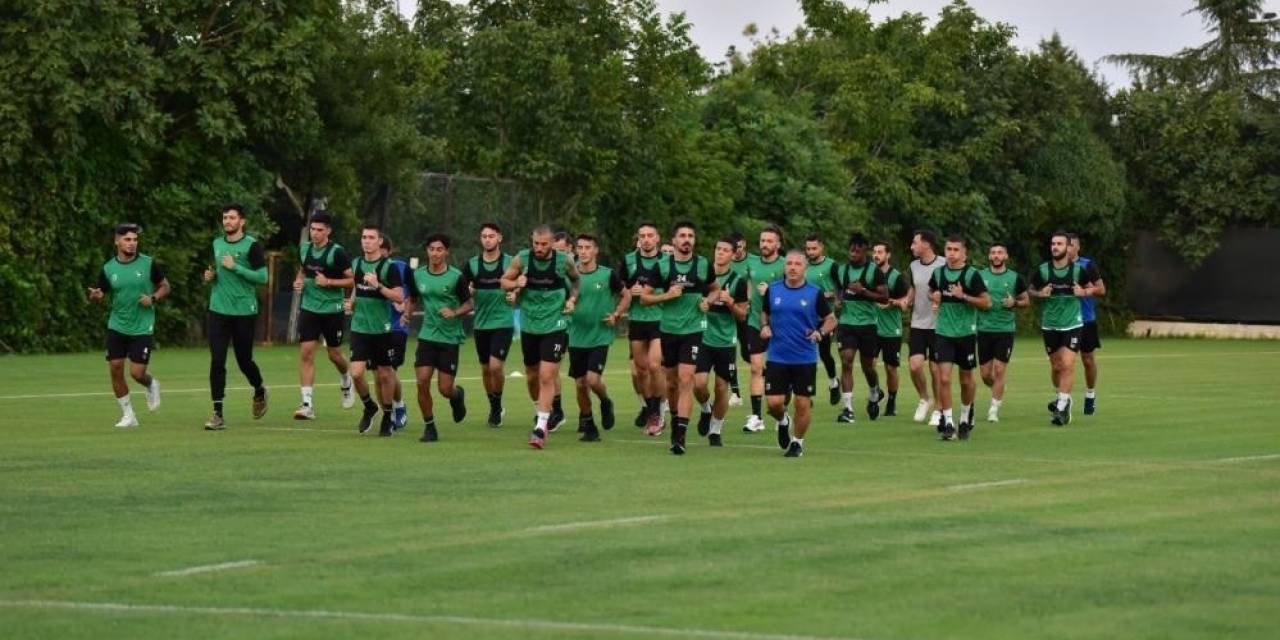 Futbolculara Ödeme Yapamayan Denizlispor’a İlk Darbeyi Doktor Vurdu