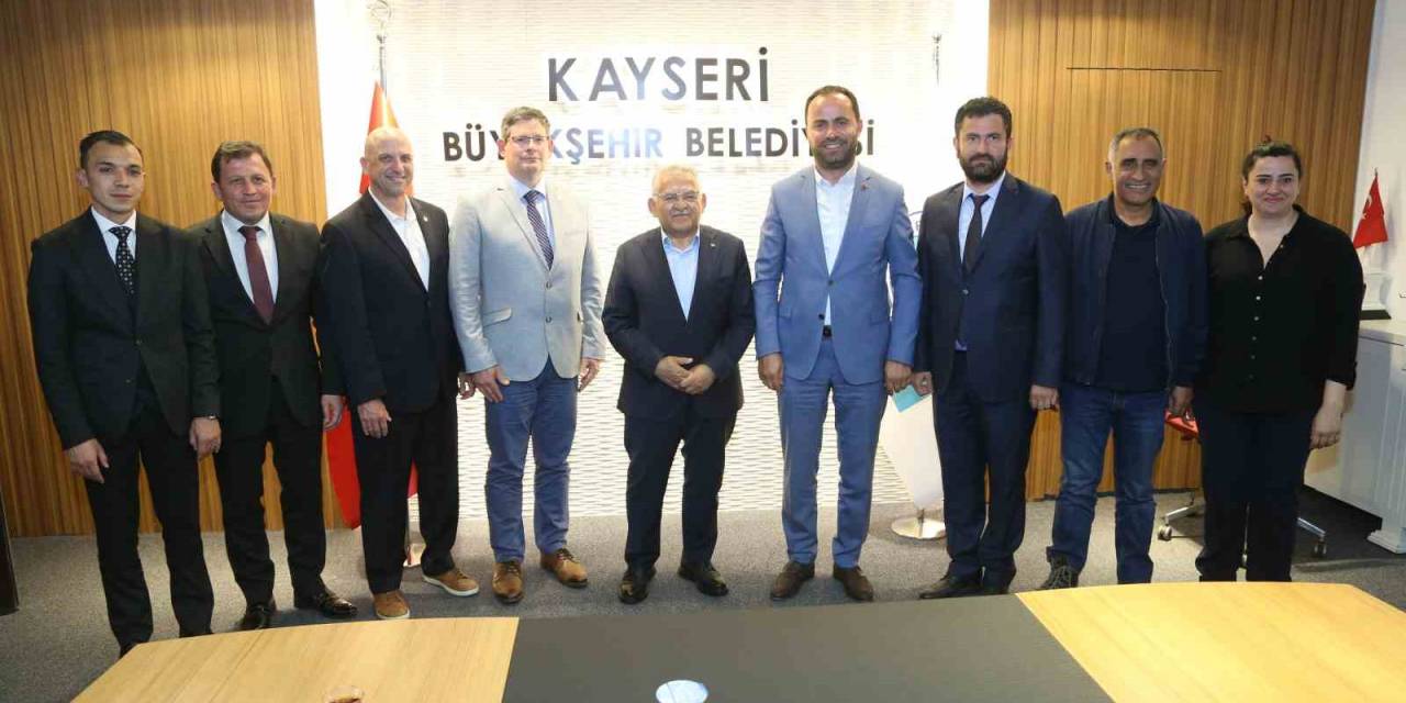 Başkan Büyükkılıç’a Uluslararası Sağır Sporları Komitesi’nden Ziyaret