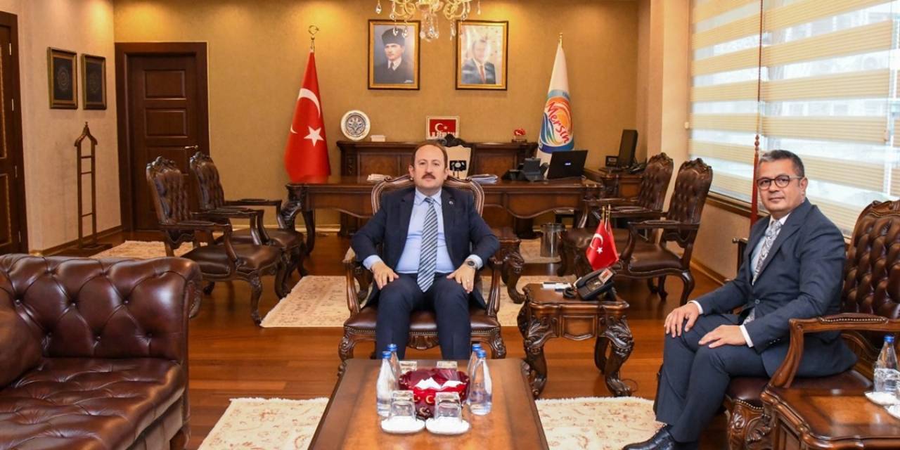 Vali Pehlivan, Mersin’de Devam Eden Altyapı Projelerini Değerlendirildi