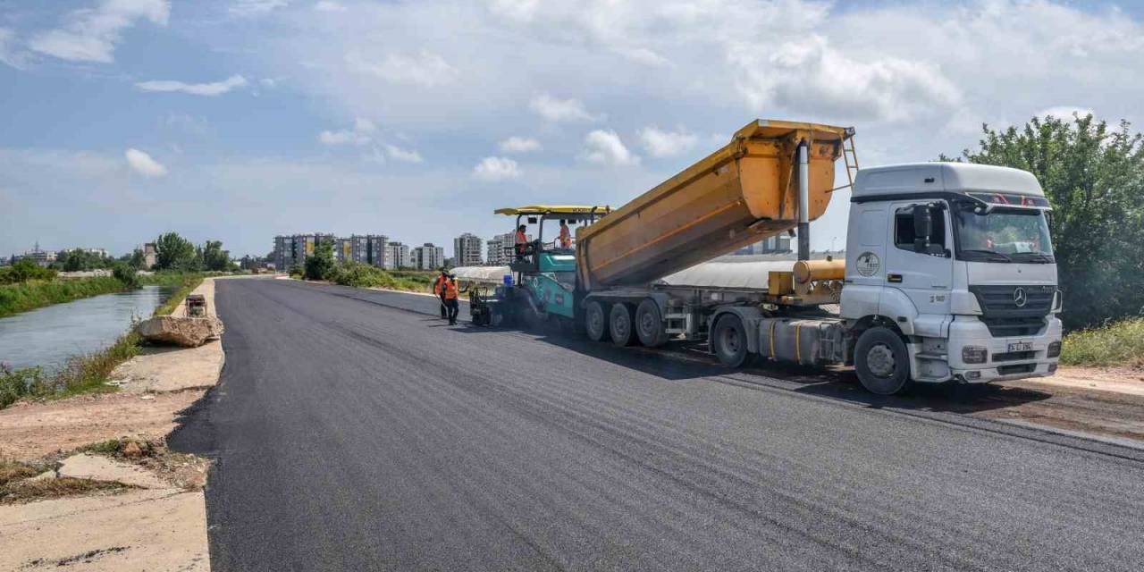 Göksu’ya 8 Bin 500 Ton Asfalt Hizmeti