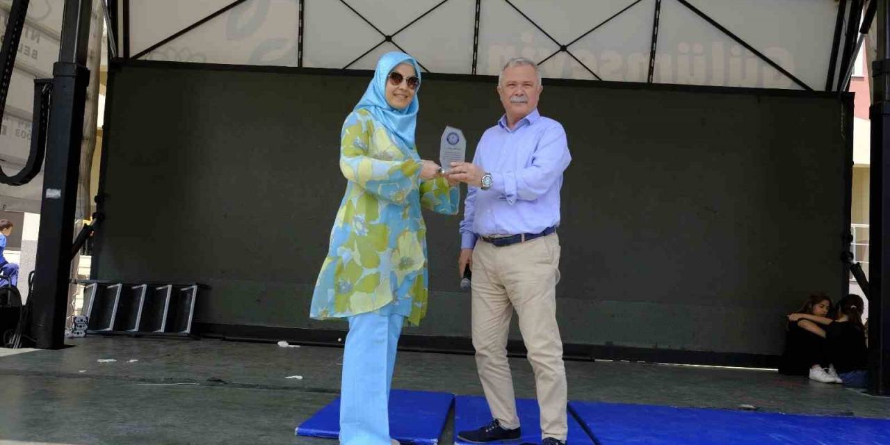 Yıl Sonu Şenliğinde Doyasıya Eğlendiler