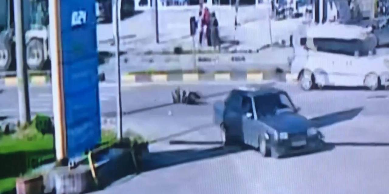 Hafif Ticari Araç Yaya Geçidinde Çocuğa Çarptı