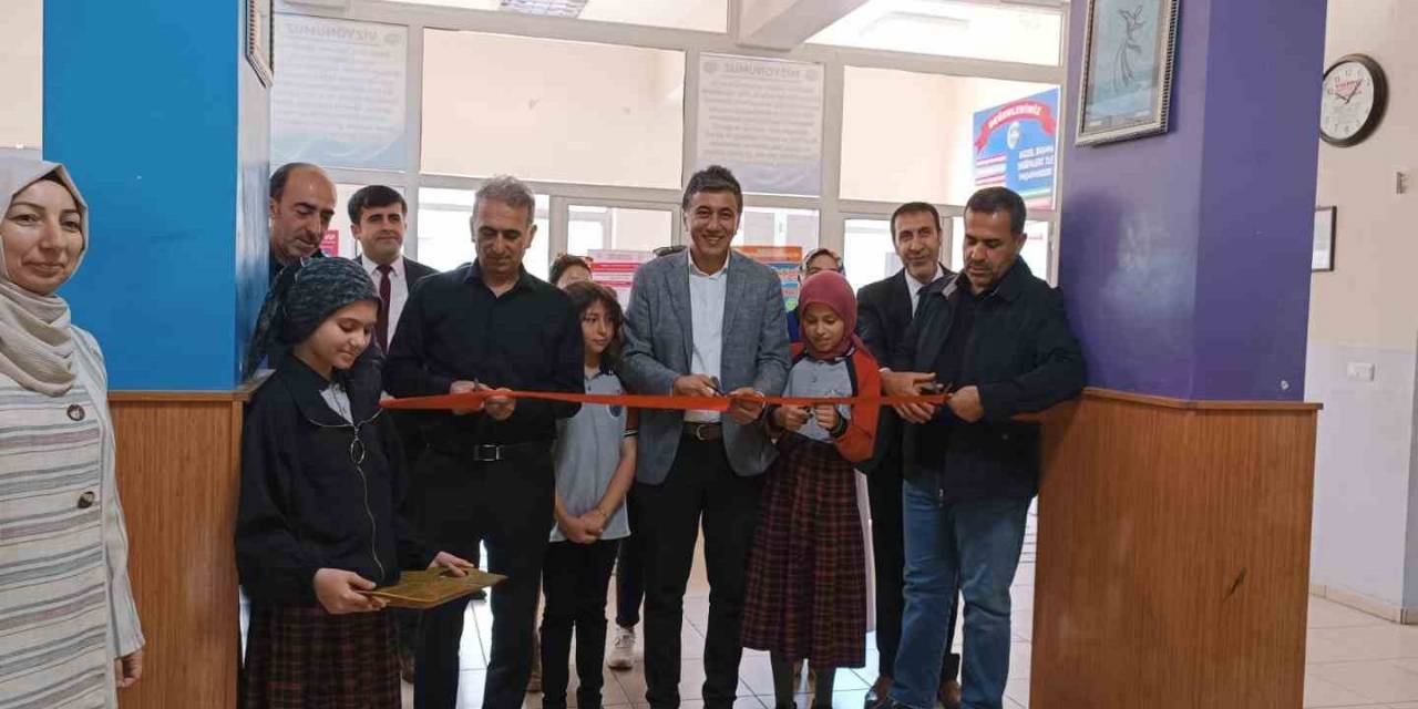 Bingöl’de Öğrencilerden Yıl Sonu Sergisi