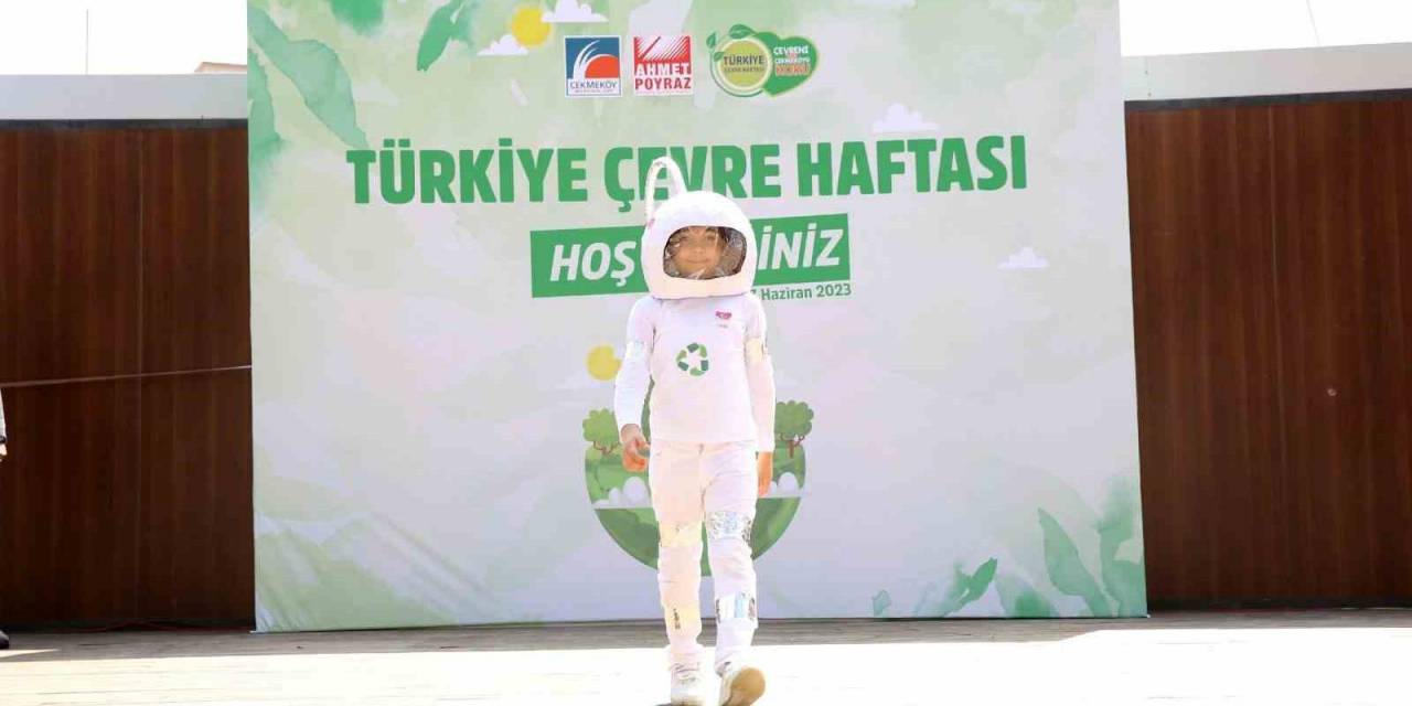 Çekmeköylü Çocuklar, Geri Dönüşebilir Atıklardan Sergi Düzenledi