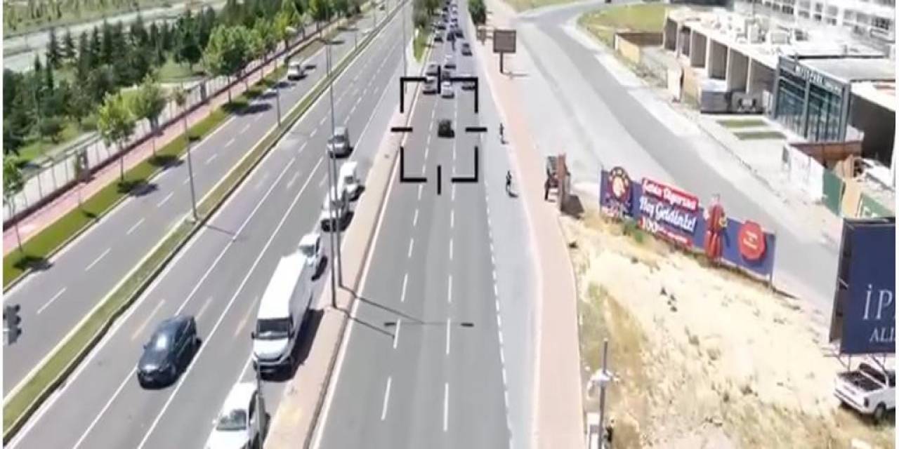Kayseri Polisinden Dron Destekli Trafik Denetimi