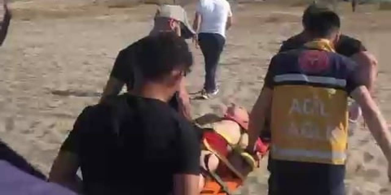 Serinlemek İçin Suya Girdi Boğulma Tehlikesi Yaşadı