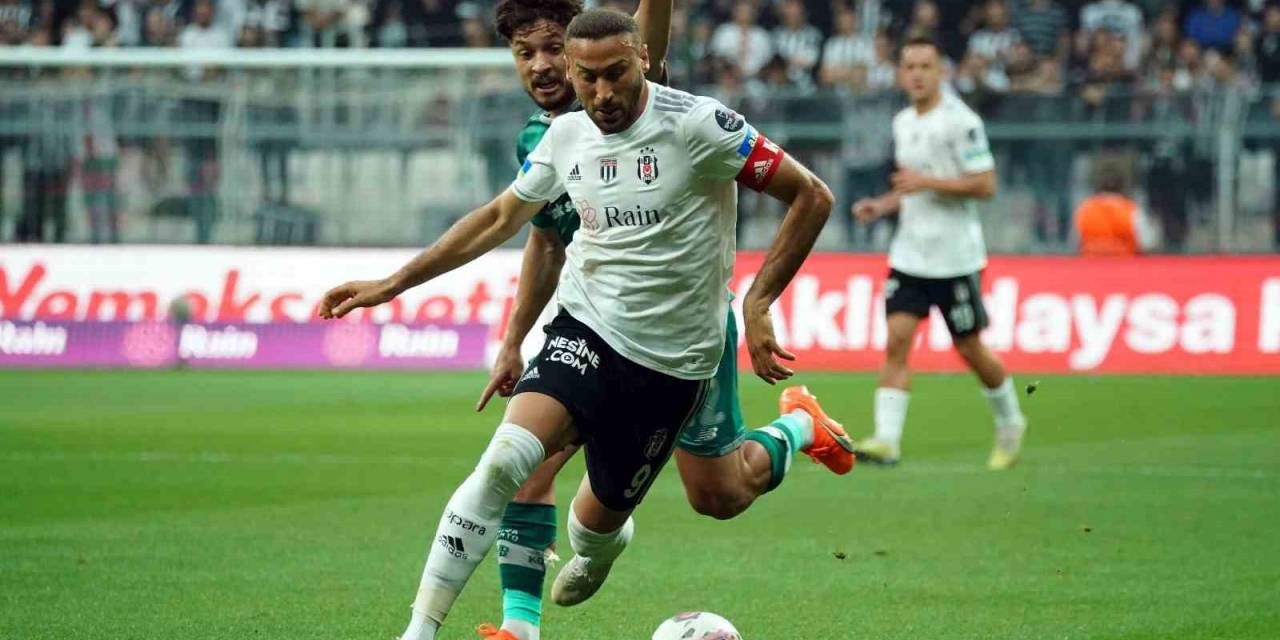 Spor Toto Süper Lig: Beşiktaş: 2 - Konyaspor: 1 (ilk Yarı)