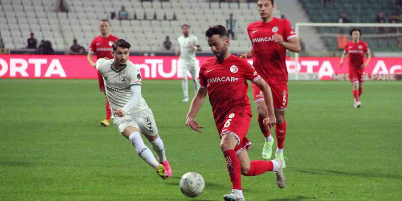 Spor Toto Süper Lig: Giresunspor: 1 - Fta Antalyaspor: 0 (ilk Yarı)