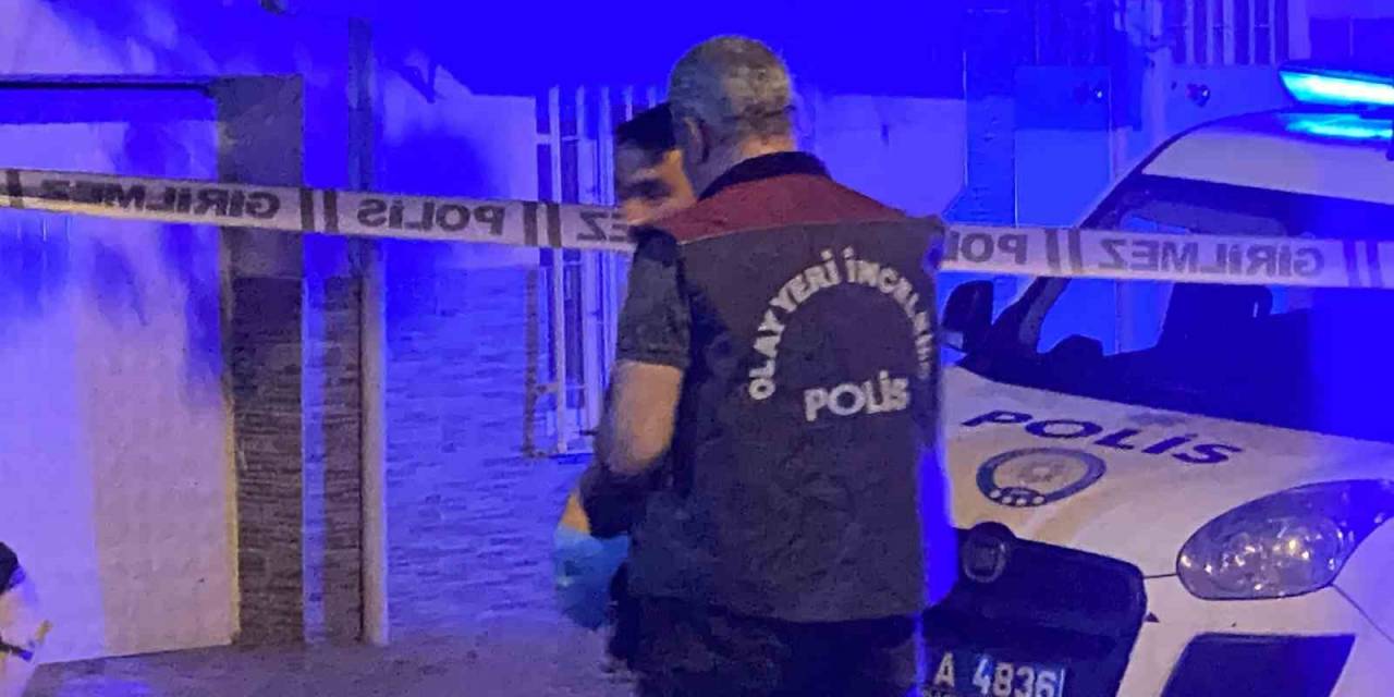 Bıçaklı Kavgada 1’i Ağır 4 Kişi Yaralandı