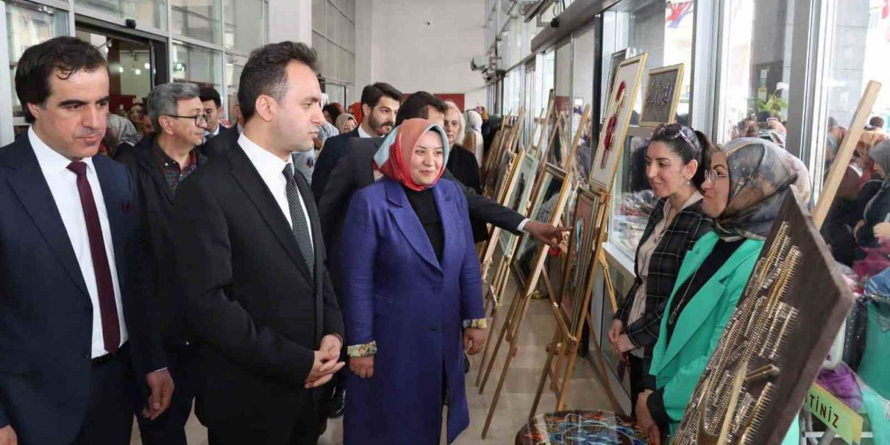 Sivas’ta Kurslara Yoğun İlgi Gösteriliyor