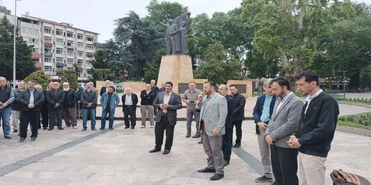 Hacı Adayları Kutsal Topraklara Uğurlandı